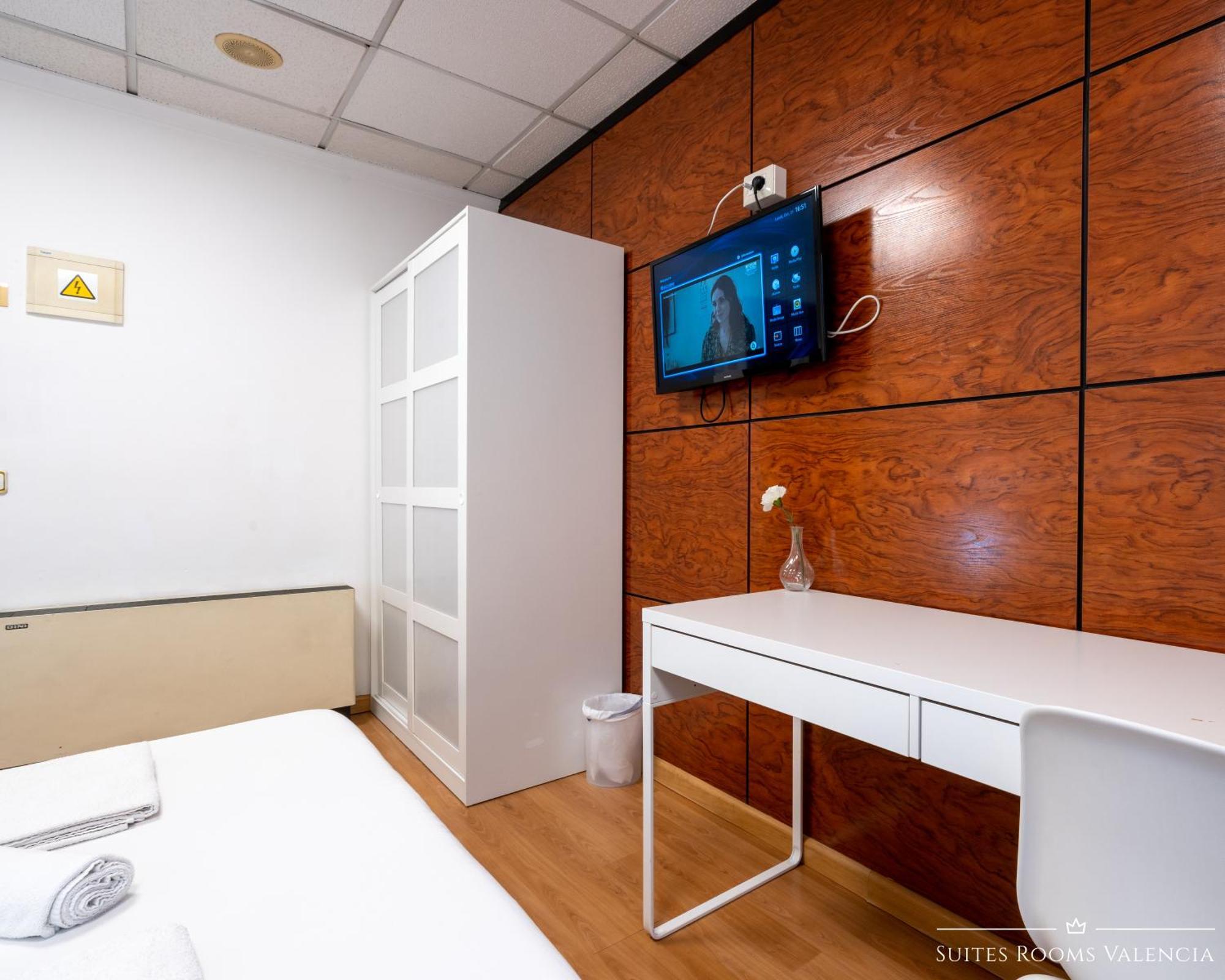 Gasthuis Suites Rooms Valencia 2*